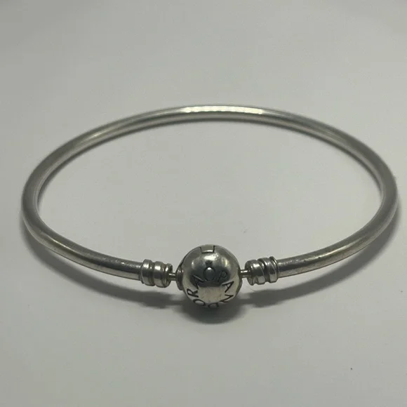 Pandora Bracelet - Picture 4 of 5